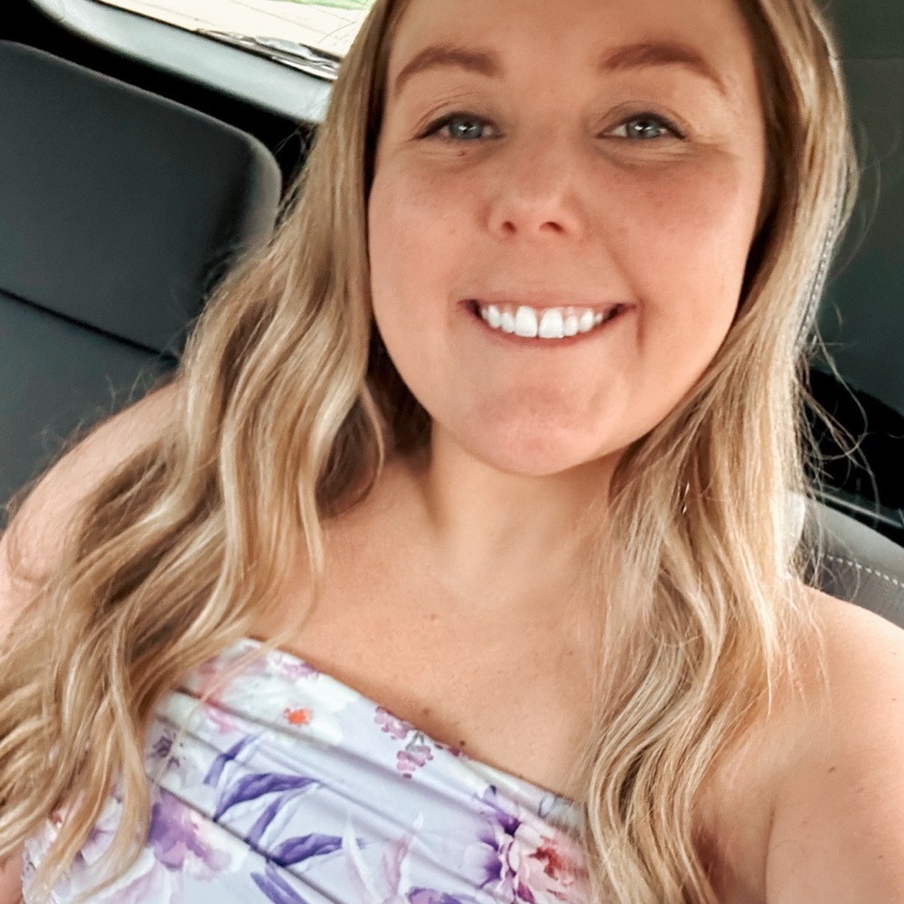 Meet your Posher, Marissa